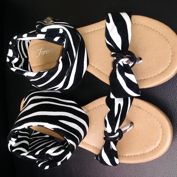 Brand New Forever Shoes, Zebra Print. - Picture 3 of 6